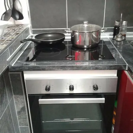 Apartamento Cerca Del Mar Y Del Centro Арона